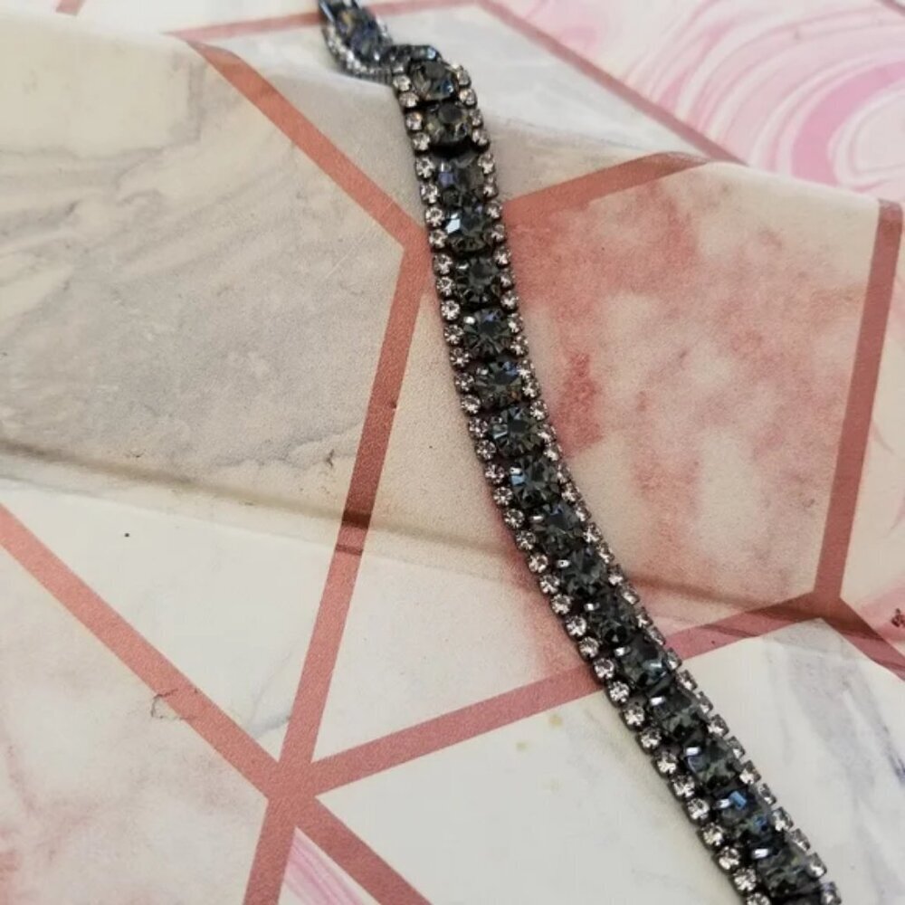 Black gemstones with rhinestones lightweight tennis bracelet. - Picture 7 of 10